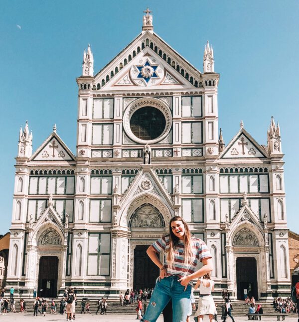 Church Etiquette in Europe: Dos and Don’ts Guide